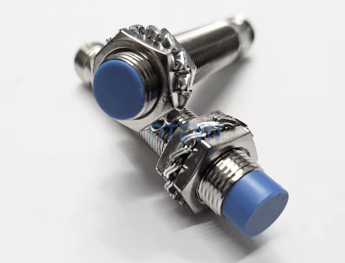 Indukčný snímač OTEVN M12 2 mm NPN NC